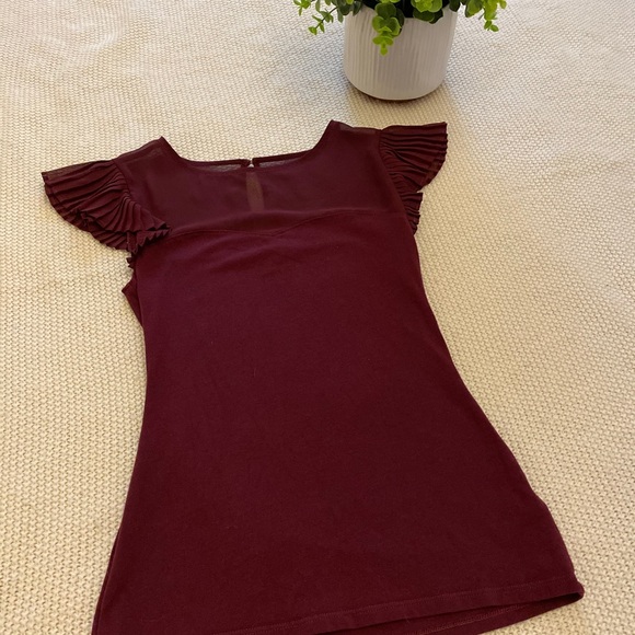 2/$19 Express Flutter Sleeve Top - Picture 3 of 5